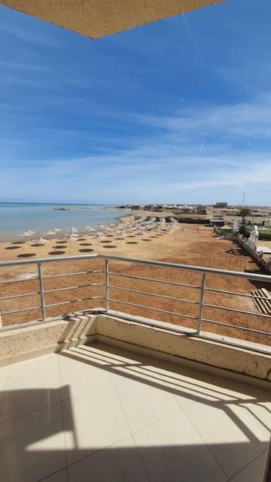 Casablanca Beach Direct Sea View Tow Bedroom Apartment Hurgada Dış mekan fotoğraf